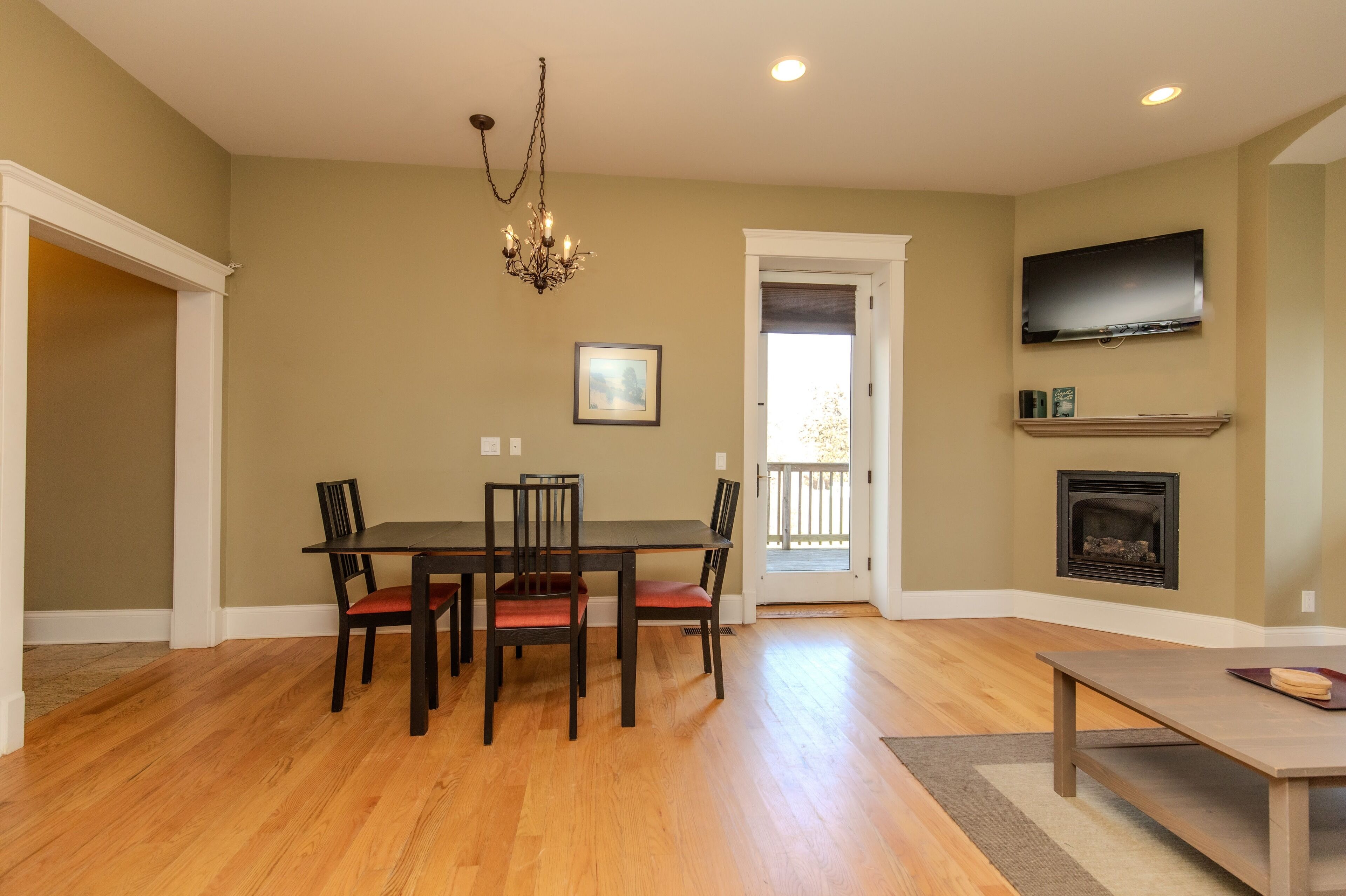 Superior Suite | Premium bedding, pillowtop beds, individually furnished, desk