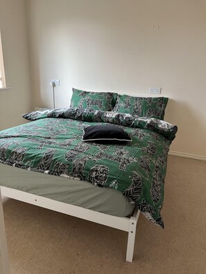 3 kamar tidur, Wi-Fi gratis, dan seprai linen