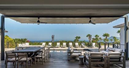 Casamia, Gated Ocean Estate, 6BR Suites, Chef-Butler-Golf