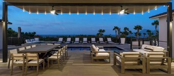 Casamia, Ocean View Estate in Kupuri, 6BR Suites, Premier Golf, Cook-Butler-Maid