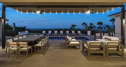 Casamia, Ocean View Estate in Kupuri, 6BR Suites, Premier Golf, Cook-Butler-Maid