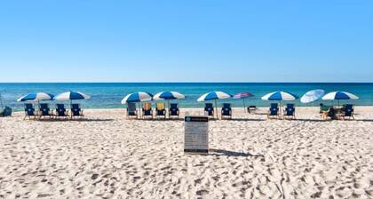 Emerald Isle 507 The Jolly Roger🌊Beachfront Condo w/ Views + Chair Service