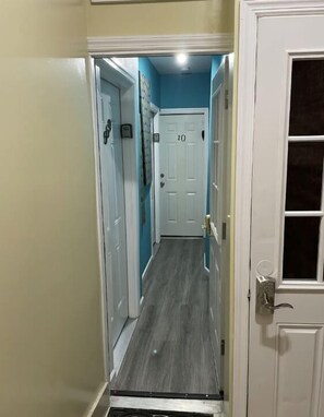 Interior - The Bloomfield #669 (Newark)