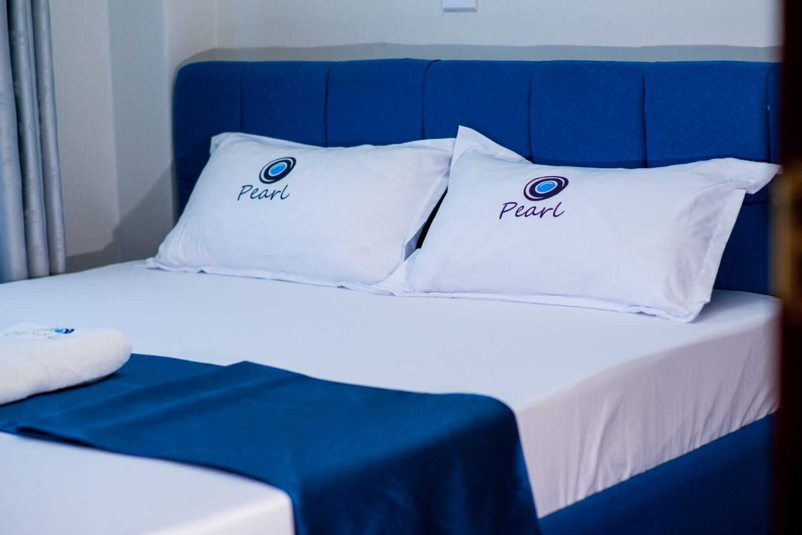 2 多间卧室、熨斗/熨衣板、WiFi、床单