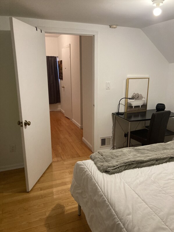 1 bedroom, iron/ironing board, WiFi, bed sheets