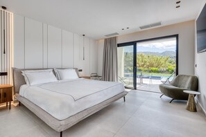 5 habitaciones, cuna de viaje y wifi gratis 