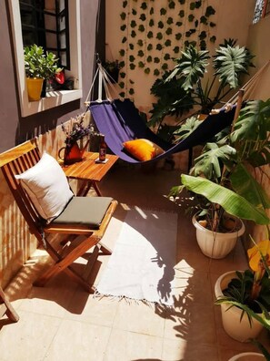 Terrace/patio - Luxe 1-BR Escape: Your Haven
(Nairobi)