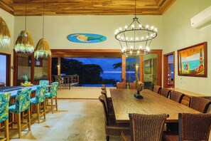 Dining - Vista Sirena: Expansive Ocean View 4 bedroom / 4.5 bath home above Dominical (Puntarenas Province)