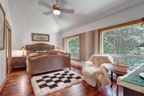 3 sovrum, skrivbord, strykjärn/strykbräda och gratis wi-fi