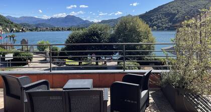 Amazing Lakeview Terrace apartment with a panoramic view of Lake Lugano