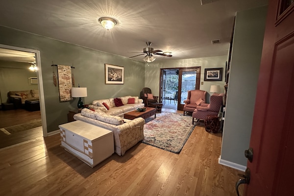 Smart TV, books, computer monitors