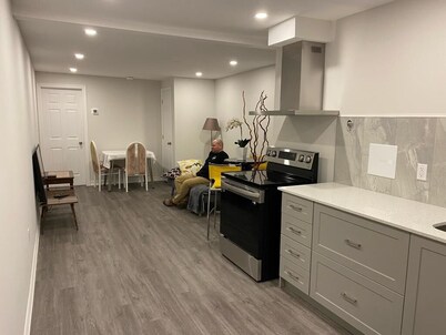 Stylish Apartment fully furnish