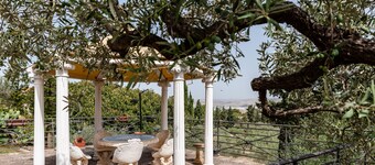 Huisdiervriendelijke Villa 'Rosa' met Zeezicht & Terrassen