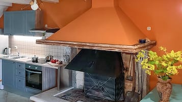 Refrigerador, horno, parrilla de estufa y lavavajillas