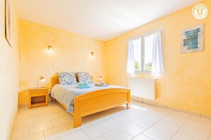 3 bedrooms, internet