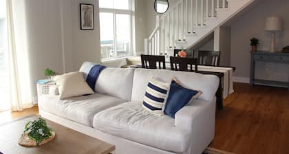 Huge Condo **GameRoom** 2 Kings, 2BR,2BA