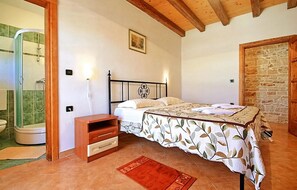 3 Schlafzimmer, Bügeleisen/Bügelbrett, kostenloses WLAN, Bettwäsche