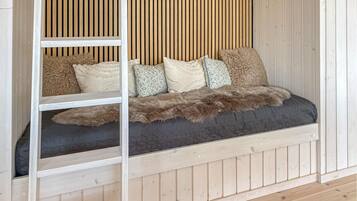 3 makuuhuonetta, vauvan matkasänky, ilmainen Wi-Fi