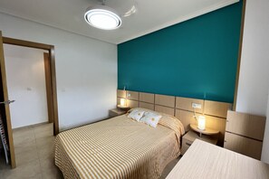 2 bedrooms, WiFi - ACV - Torremar-2ª Linea Planta 7 Frontal 2 (OROPESA)