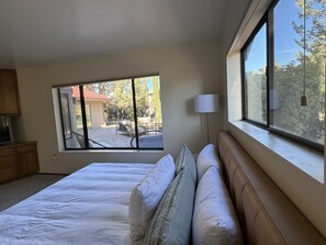 3 chambres, bureau, fer et planche à repasser, Wi-Fi gratuit