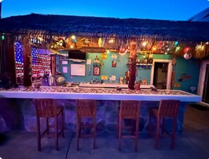 Bar (en la propiedad)