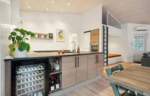 Dining - Awesome home in Højslev with sauna (Højslev)