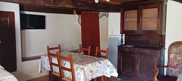 Dining - Le Gîte Delfino - Trigance (TRIGANCE)