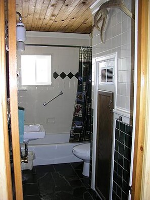 Towels, soap, toilet paper