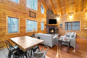 Fireplace - Fireside Cabin | Heart of Hocking Hills (Rockbridge)