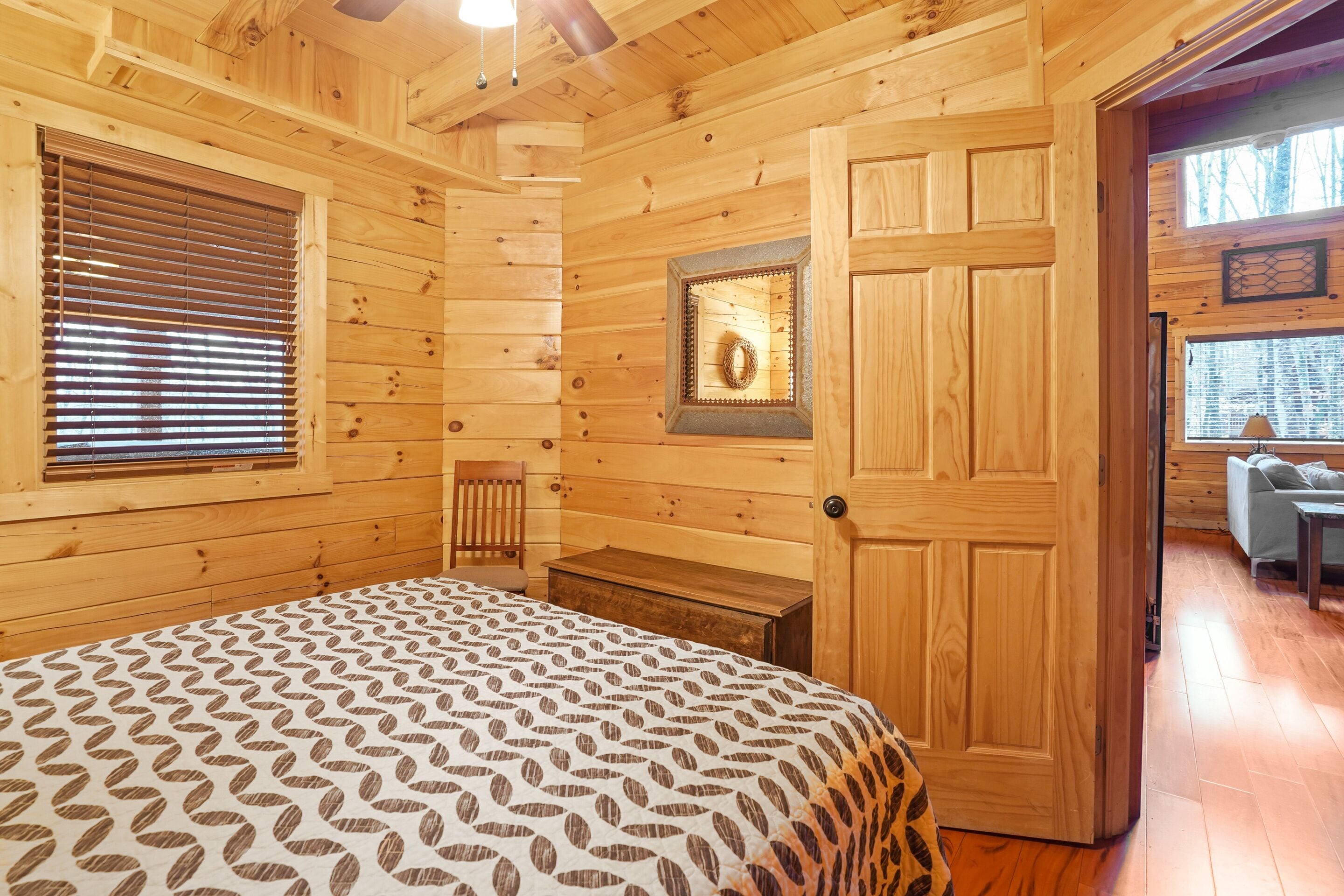 3 bedrooms, free WiFi, bed sheets
