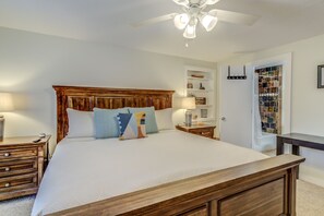 3 bedrooms, iron/ironing board, free WiFi, bed sheets - Ski in/out, AC, Gas Fireplace, Wifi, Coffee Bar, 1 Dog ok! (Sugar Mountain)