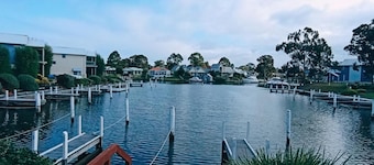 Captains Cove Luxury Apartments - 1st Floor Spa Deluxe