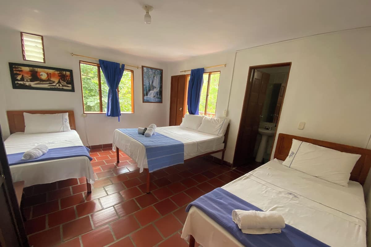 Standard Quadruple Room