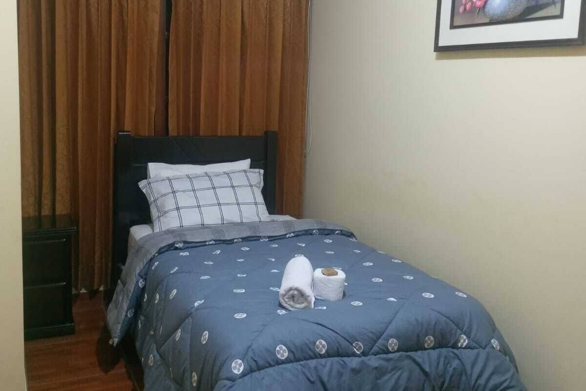 Habitación individual Confort | Ropa de cama hipoalergénica y edredones de plumas