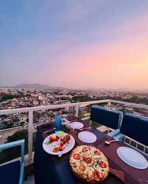 مطعم