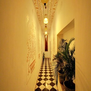 Lobby - Hotel Darbargarh, Udaipur (Udaipur)