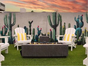 المنطقة المحيطة بالمنشأة