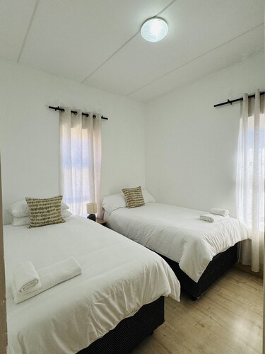 3 Bedroom Apartment in Bushmill Amorosa  Roodepoort . Family friendly 