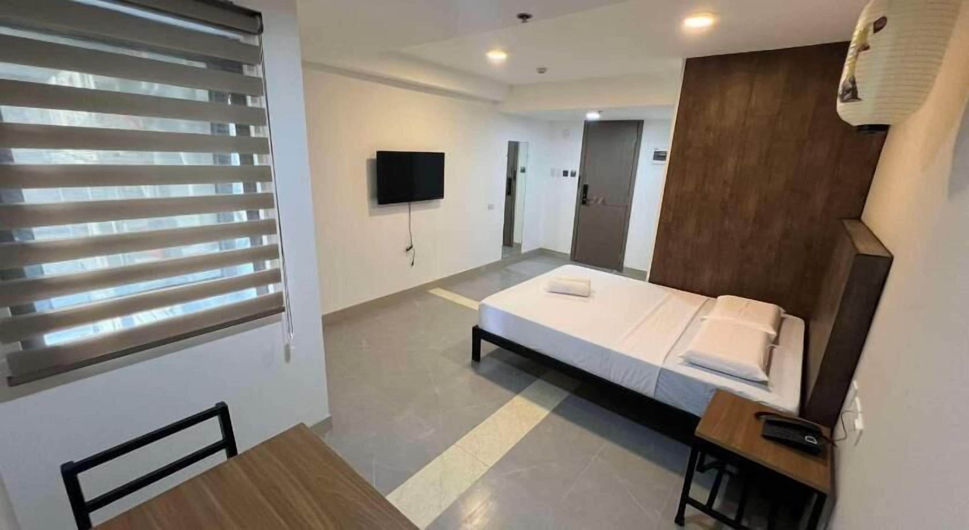 Deluxe Room | Free WiFi, bed sheets