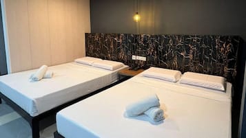 Family Quadruple Room | 1 bedroom, free WiFi, bed sheets