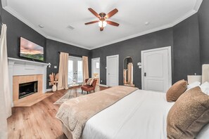 3 chambres, fer et planche à repasser, Wi-Fi, draps fournis