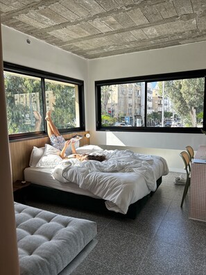 Triple Room | View from room - Savanna Dizengoff - Smart Hotel by Loginn Tel Aviv (Tel Aviv)
