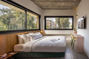 Individually furnished, desk, laptop workspace, soundproofing - Savanna Dizengoff - Smart Hotel by Loginn Tel Aviv (Tel Aviv)