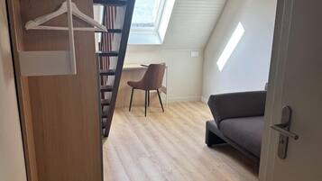 Duplex Room 3 | Free WiFi, bed sheets