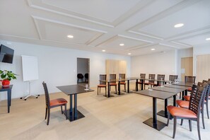 สถานที่จัดงานประชุม