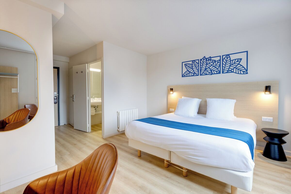 Chambre Double Privilège | Wi-Fi gratuit, draps fournis
