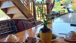 Kontinental frokost hver dag (mot et tillegg)