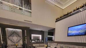 Restaurant - msharef almoden hotel (Riyadh)