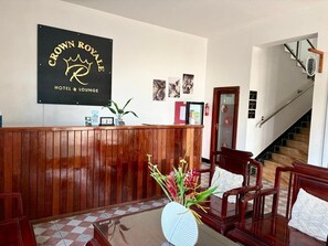 Reception - Crown Royale Hotel & Lounge (Port Vila)