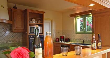 Grande maison avec jardin clos prĂšs d'Utah Beach